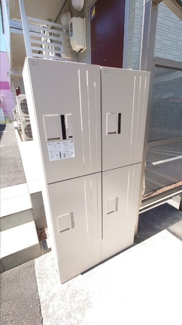 ロビー　宅配ボックス