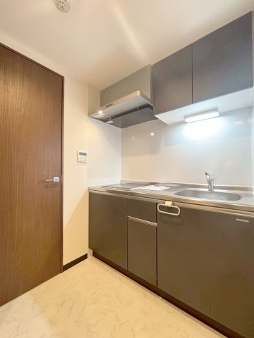 キッチン　キッチンでお料理をお楽しみください