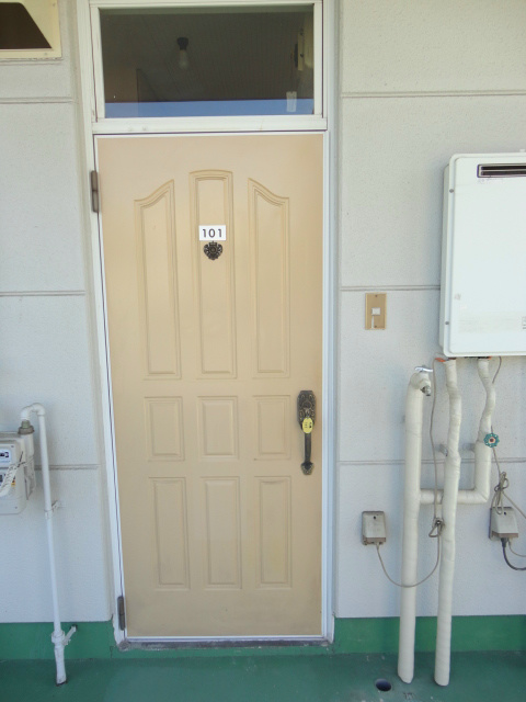 玄関　外側から