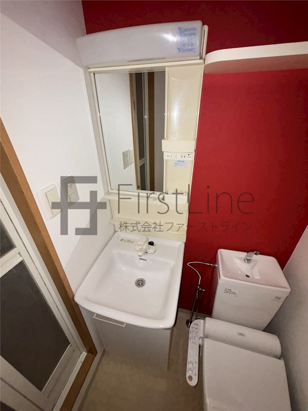 洗面設備　別号室参照