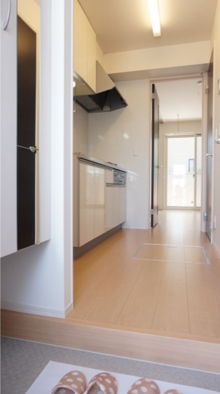 玄関　図面と現状に相違がある場合には現状を優先