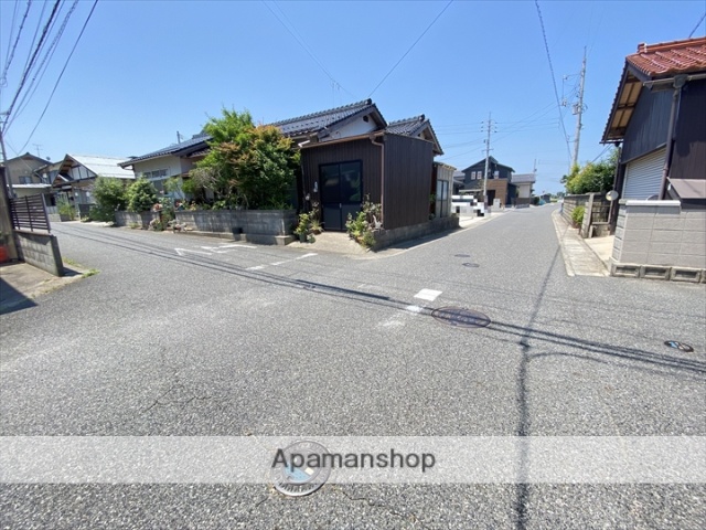 その他　前面道路（その他）まで0m