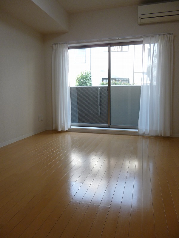 居室・リビング　レジディア調布の内装