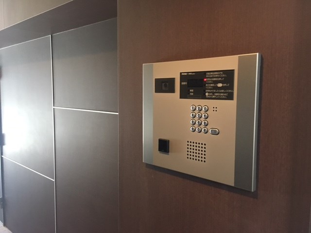 セキュリティ　★安心のオートロック完備★