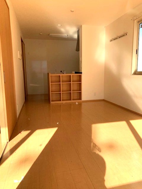 居室・リビング　南向きの明るいリビング