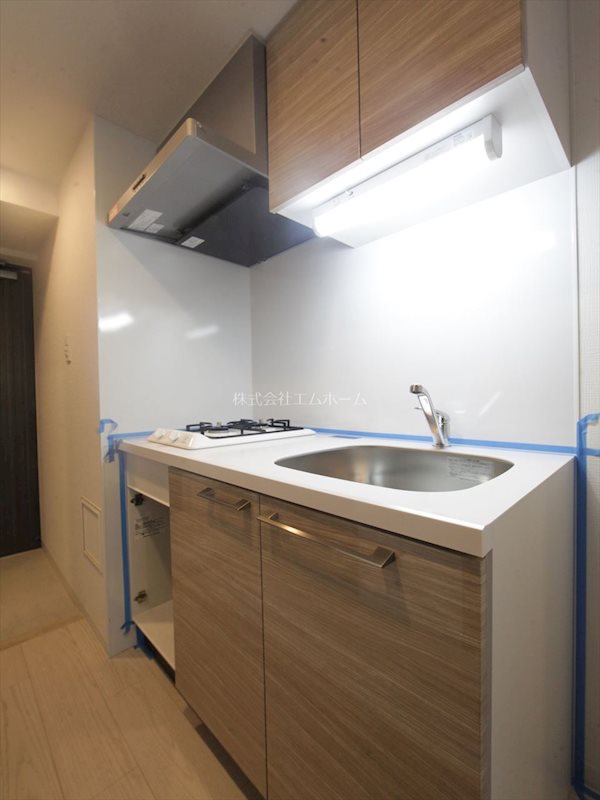 キッチン　システムキッチン（ガス2口コンロ付）