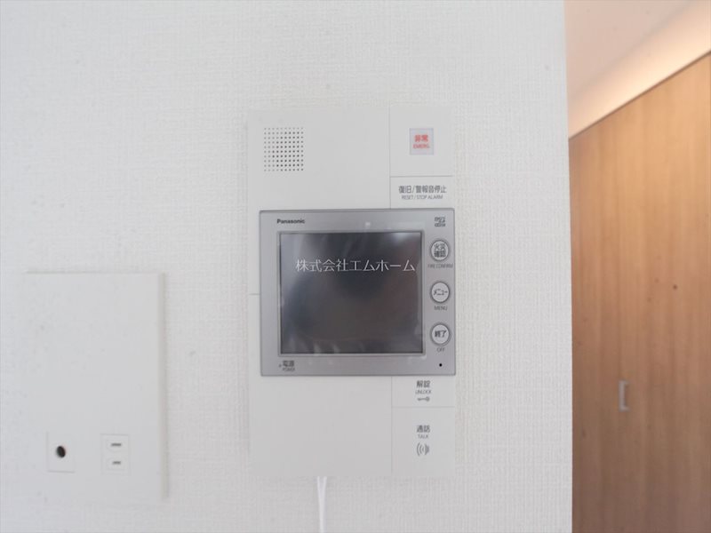 セキュリティ　TVモニター付インターホン完備