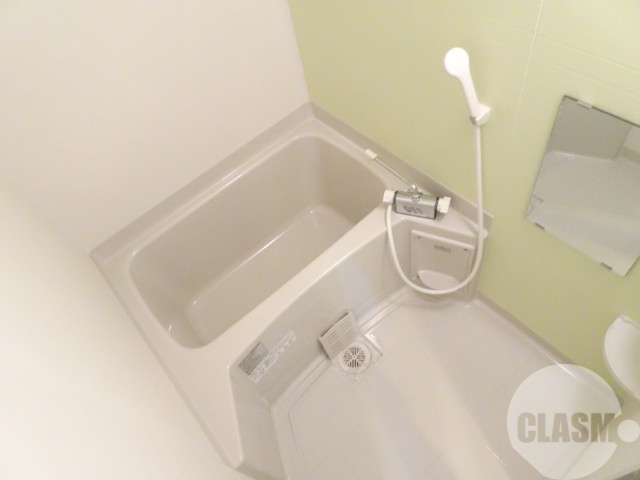 バス・シャワールーム　浴室乾燥機付きバス♪