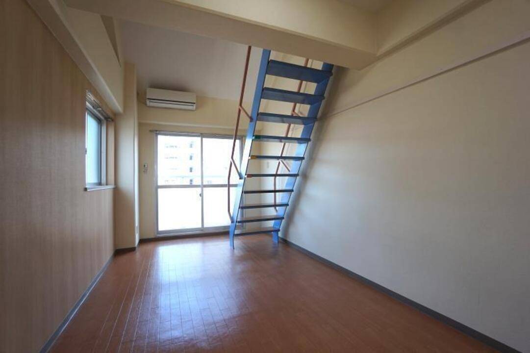 居室・リビング　リビング