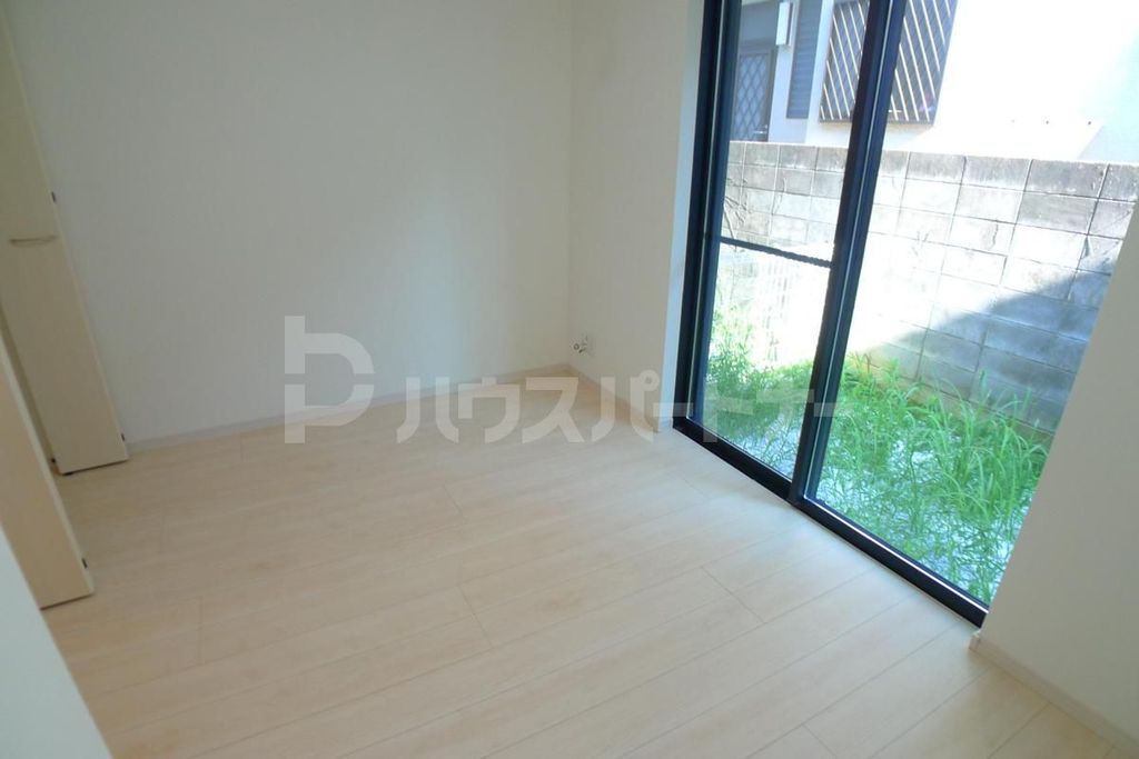 居室・リビング　バルコニー