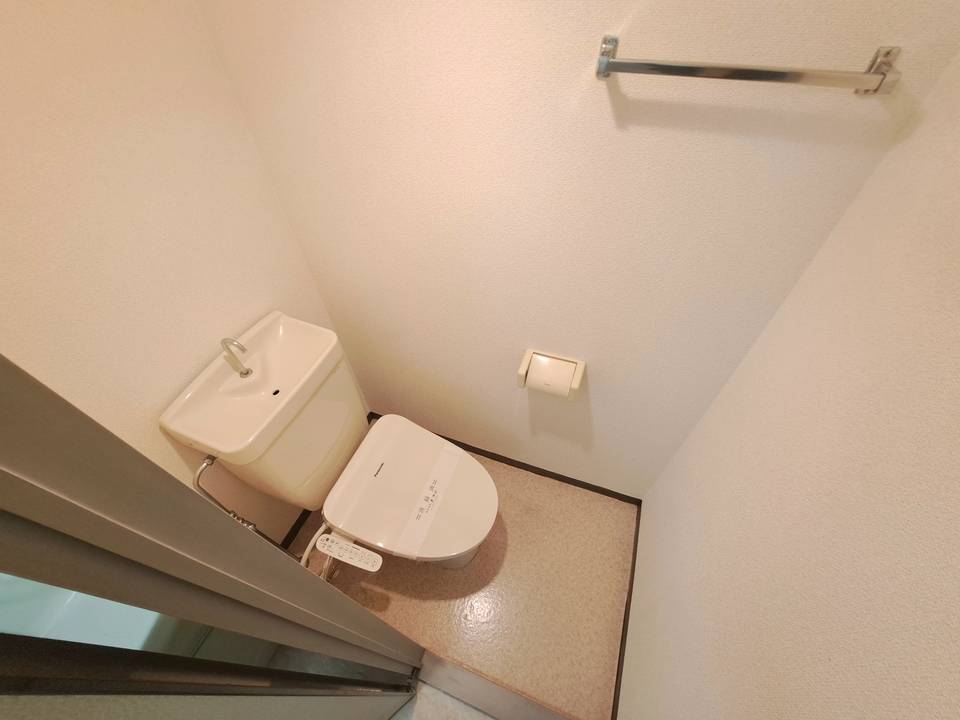 トイレ　トイレ