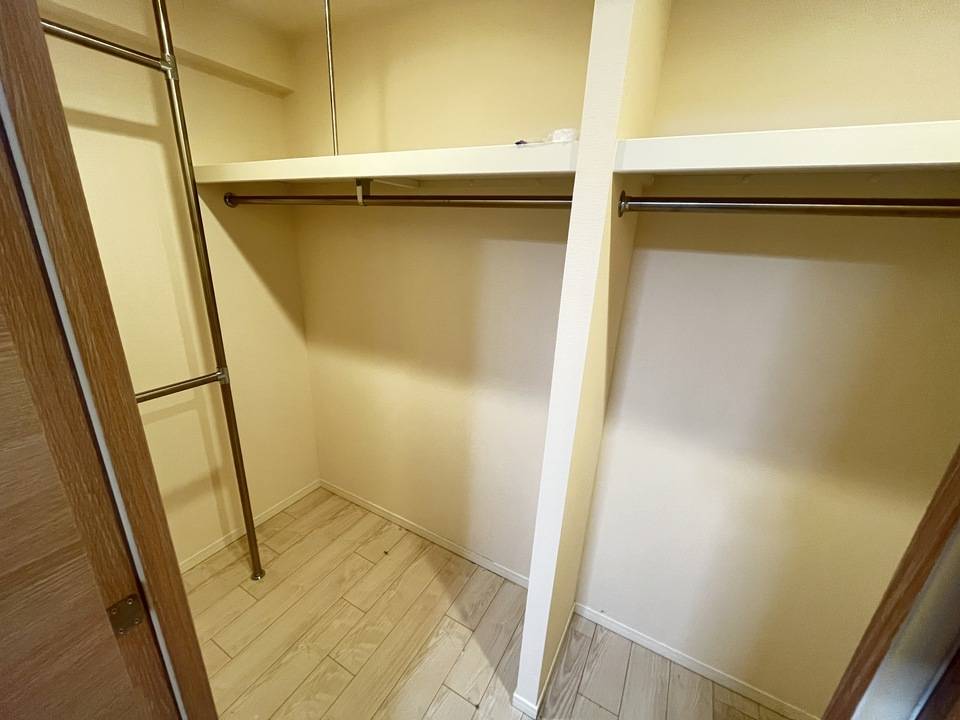 収納　ウォークインクローゼット