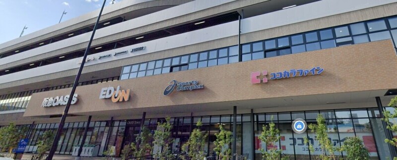 ドラックストア　ココカラファイン吹田SST店（ドラッグストア）まで725m