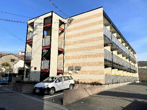 建物外観　2022年12月に外壁塗装いたしました。