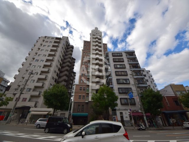 エントランス　インターフェルティ真田山　エントランス