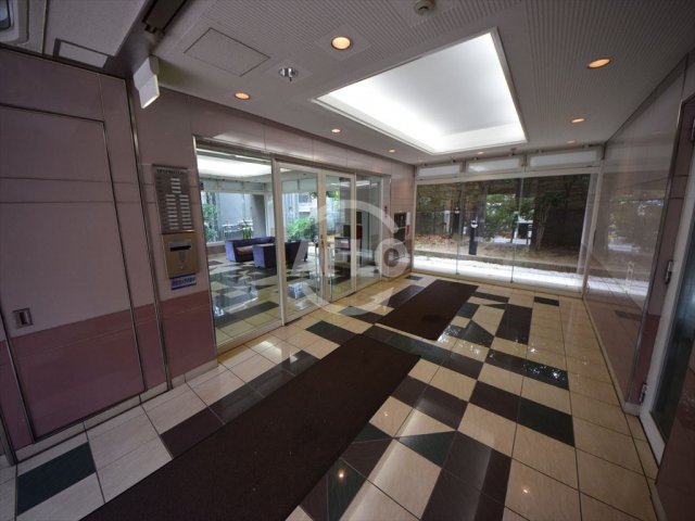 ロビー　インターフェルティ真田山　ロビー