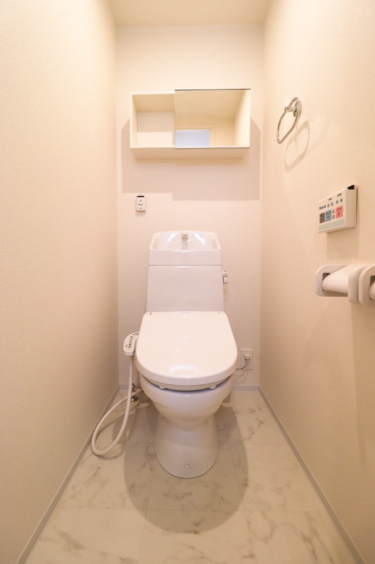 トイレ　図面と現状に相違がある場合には現状を優先