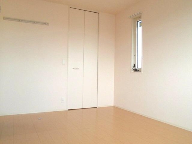 その他部屋・スペース　洋室（６．７帖）