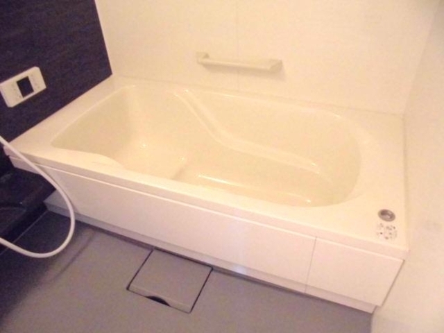 バス・シャワールーム　一坪風呂
