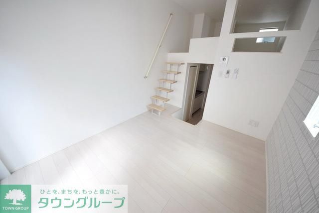 居室・リビング　お問合せはタウンハウジングまで！※現地待合わせ相談可能