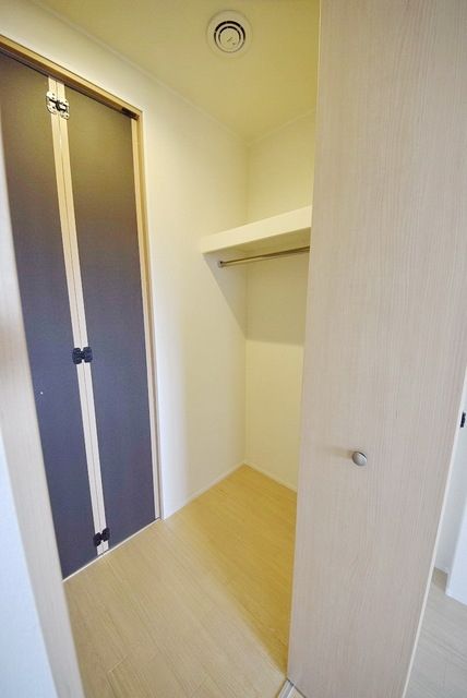 収納　※反転タイプ