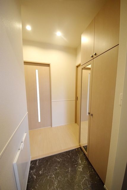 玄関　※反転タイプ