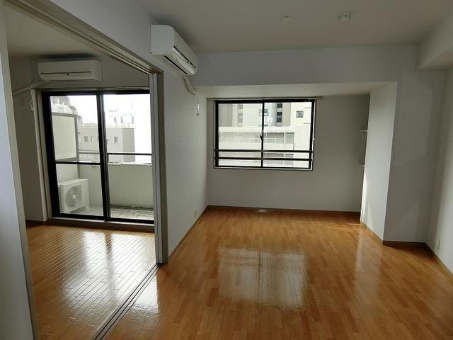 居室・リビング　※別部屋参考写真