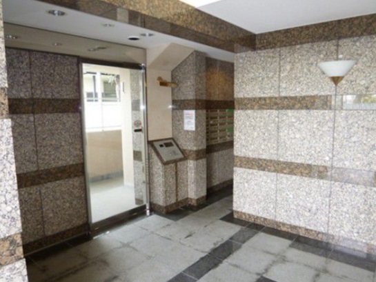 エントランス　エントランス