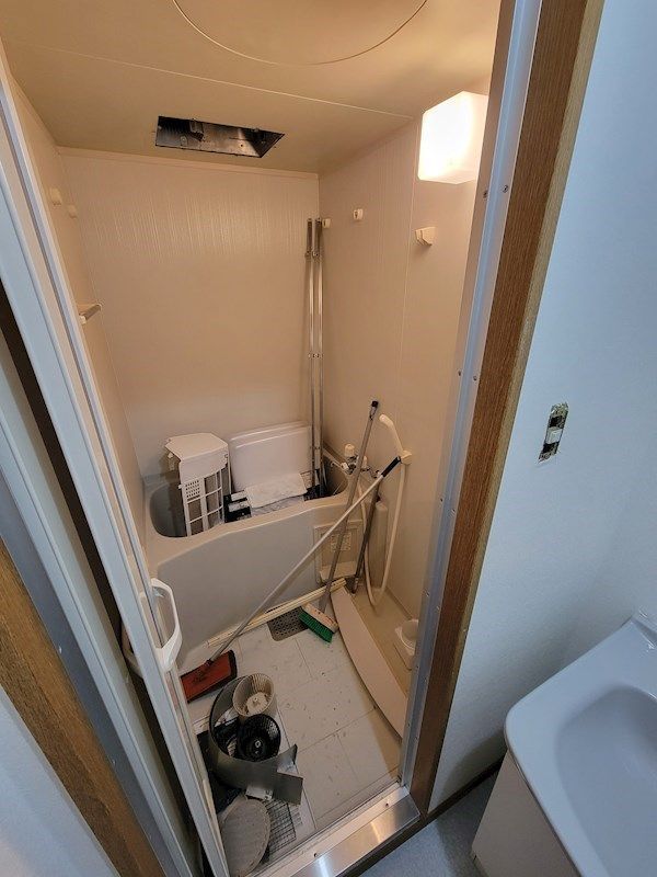 バス・シャワールーム