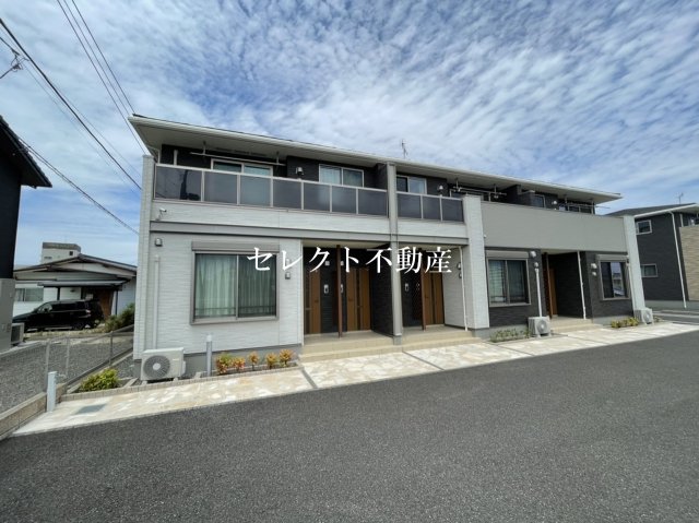 建物外観　外観は落ち着いています