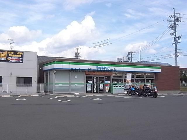 コンビニ　ファミリーマート岐阜西島町店（コンビニ）まで497m