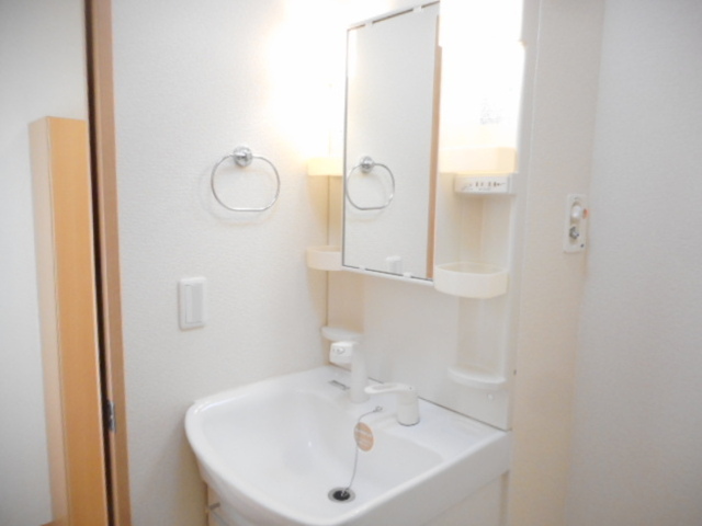 洗面設備　洗髪洗面化粧台