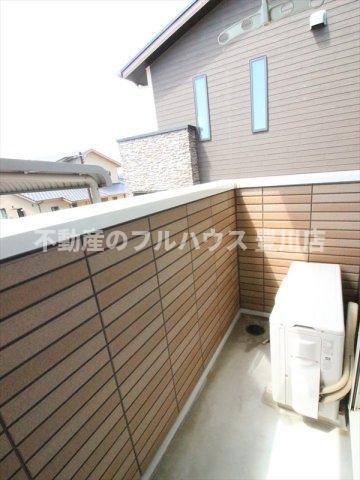 バルコニー　写真は反転タイプ別室