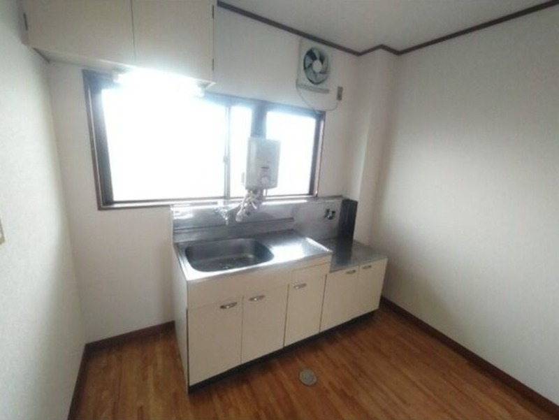 キッチン　図面と現状に相違がある場合には現状を優先