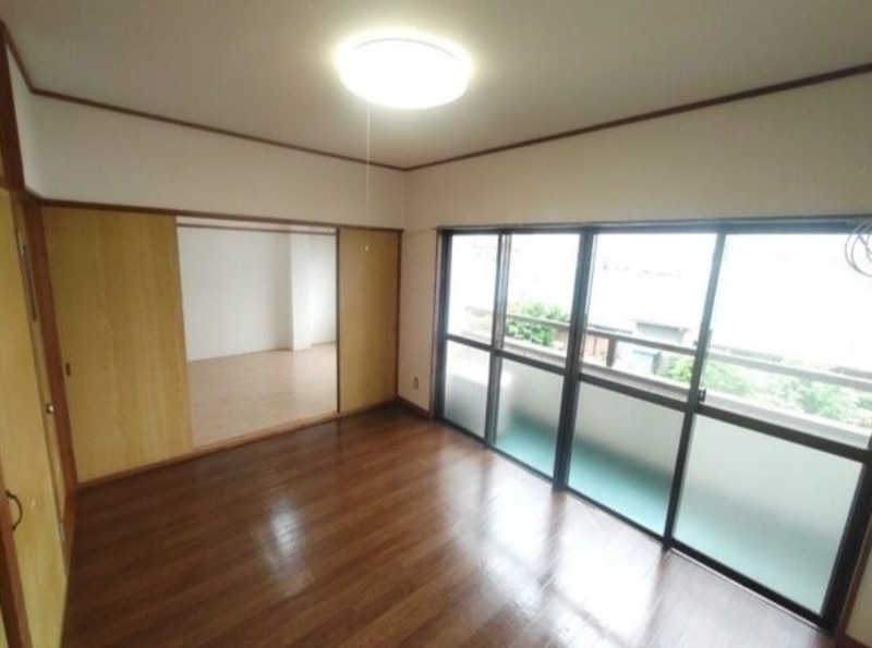 居室・リビング　図面と現状に相違がある場合には現状を優先