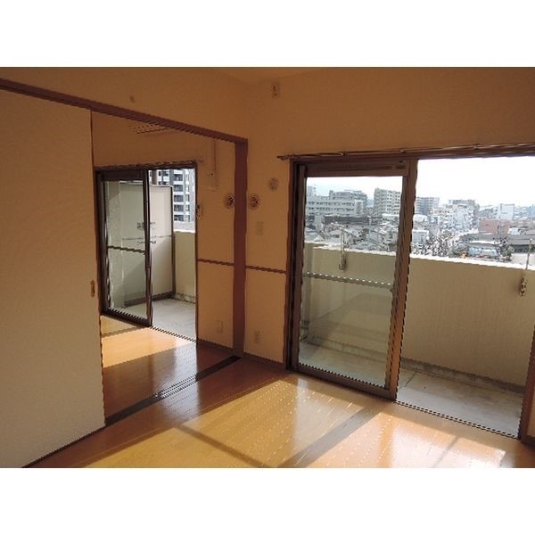 居室・リビング　リビング