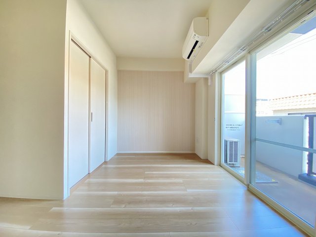 居室・リビング　ゆったり過ごせる居間です