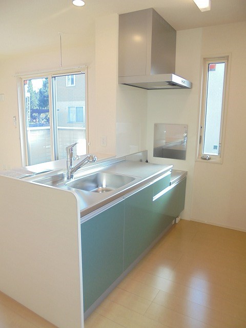 キッチン　写真は102号室です（参考）