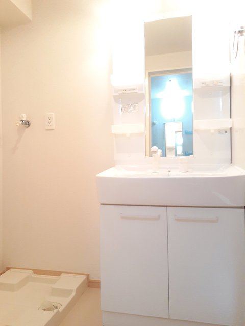 洗面設備　人気のシャンプードレッサー☆