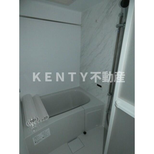 バス・シャワールーム　お風呂で日々の疲れを落としましょう