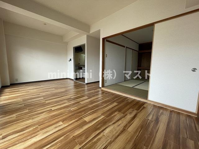 居室・リビング　別部屋参考写真