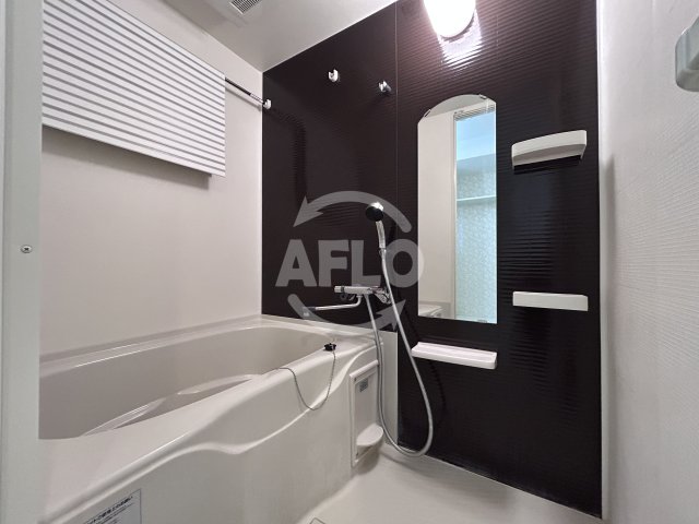 バス・シャワールーム　Luxe東三国+　浴室