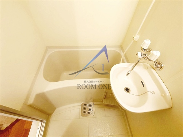 バス・シャワールーム　お風呂です。