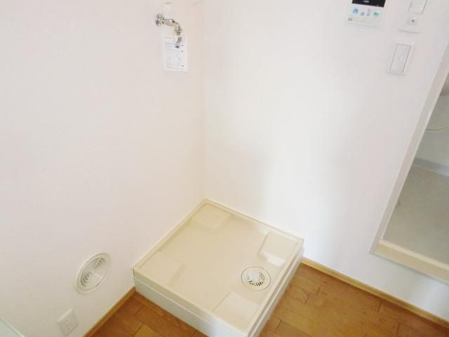 その他設備　★室内洗濯機置場です★
