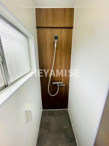 バス・シャワールーム　シャワールーム