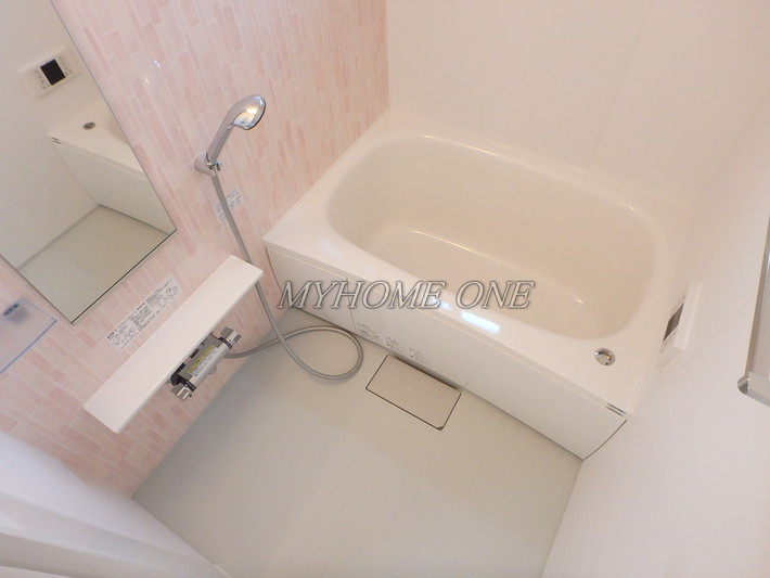 バス・シャワールーム　追焚バス