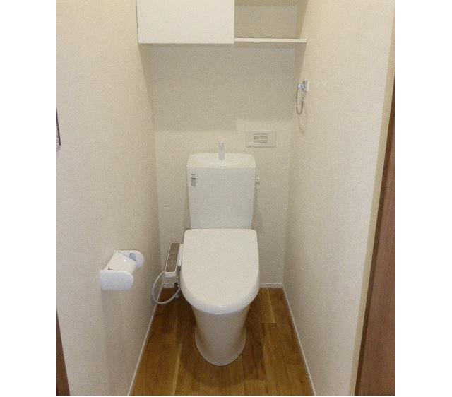 トイレ　ゆったりとした空間のトイレです