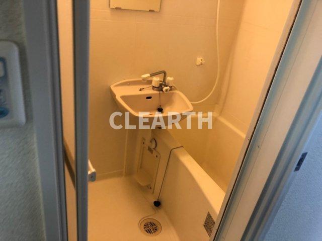 バス・シャワールーム　※過去退去時原状回復前のお写真です