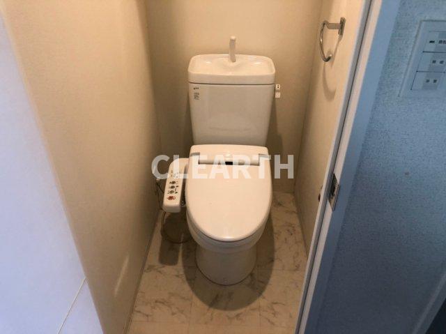 トイレ　※過去退去時原状回復前のお写真です