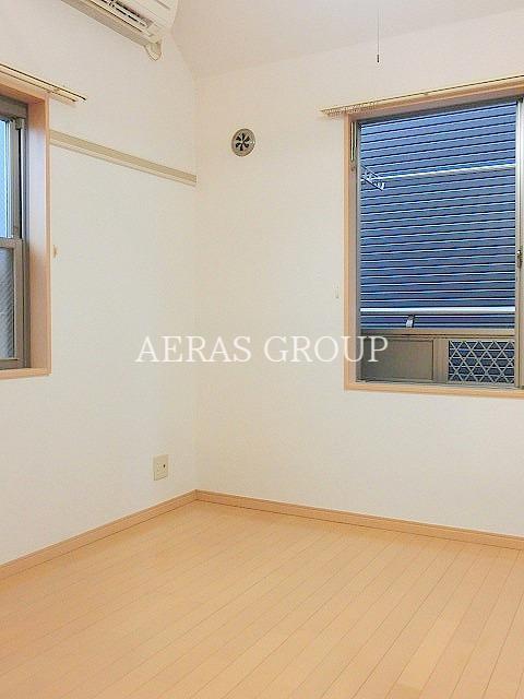 居室・リビング　寝室